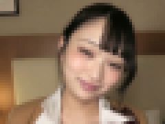 ＜清純派元アイドル研究生だった制服18坂道系＞ピンク色オマンコくぱぁ!ふれっしゅな股間ぱっくりおっぴろげ観察?ねっちょり超接写至近距離！